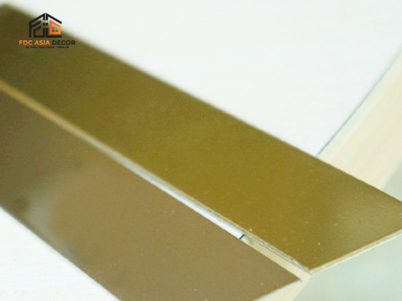 Các kích thước nẹp la inox phổ biến và cách chọn đúng cho từng hạng mục
