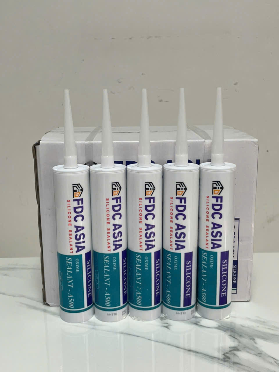 Keo Silicon: Đặc điểm, ứng dụng và bảng giá mới nhất hiện nay 