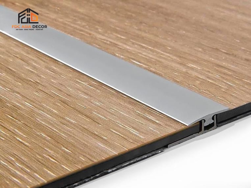 nẹp inox s&agrave;n gỗ