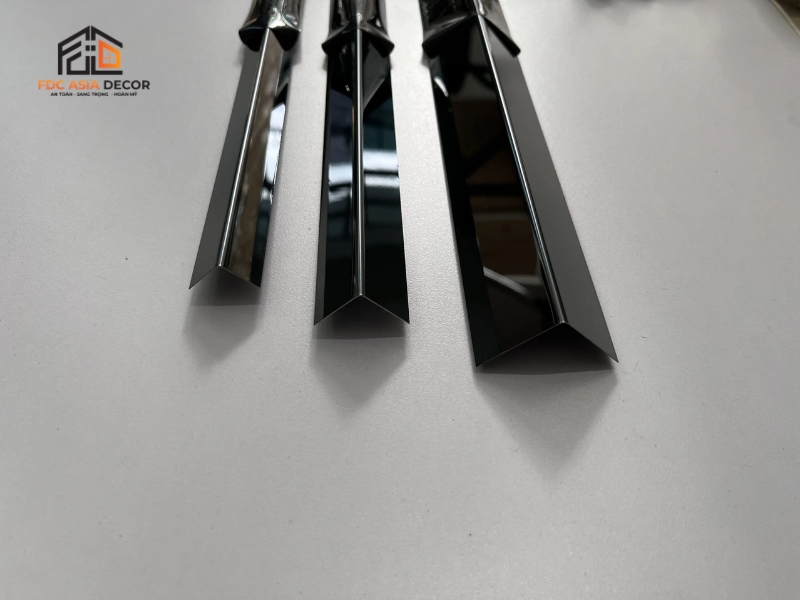 nẹp v inox