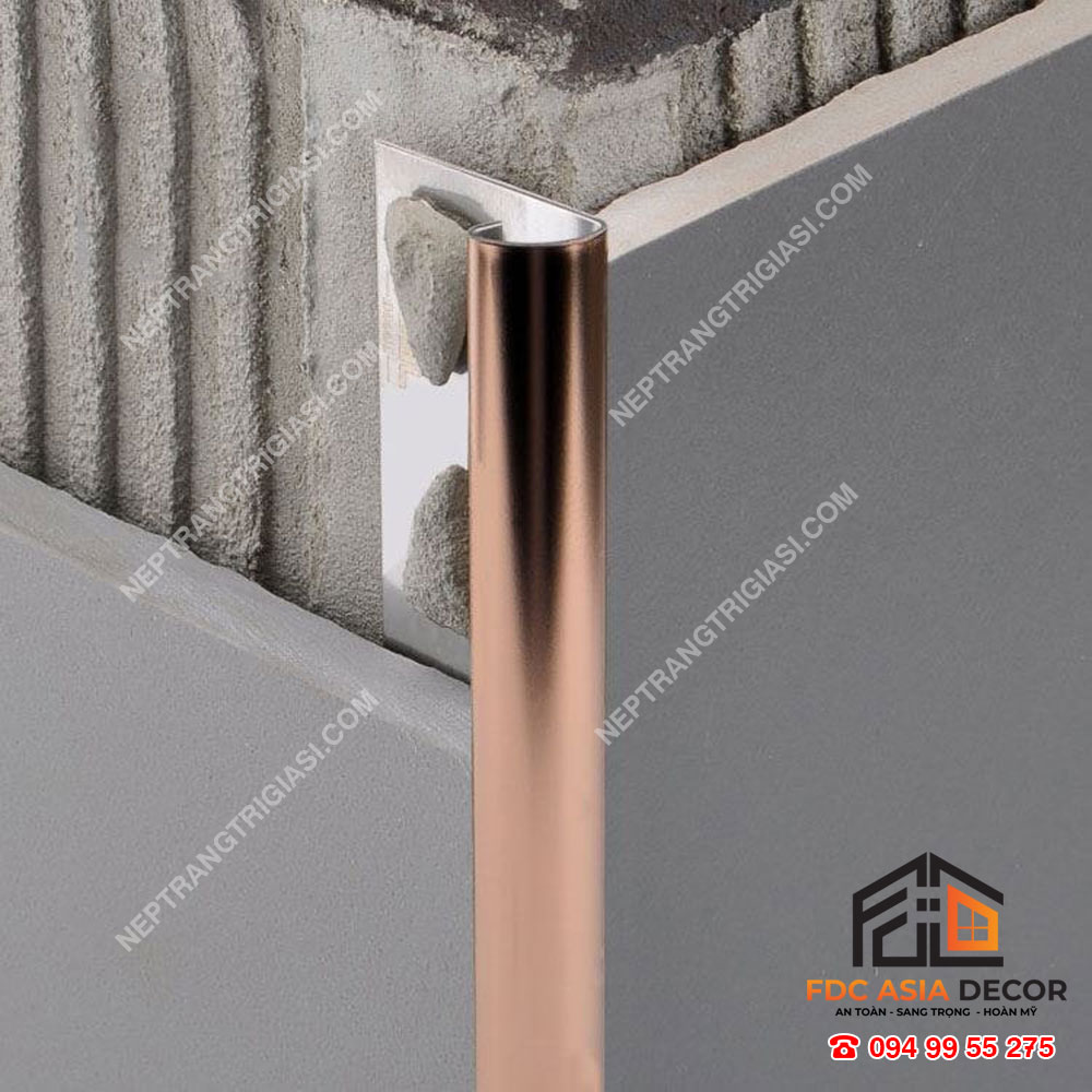 nẹp inox góc